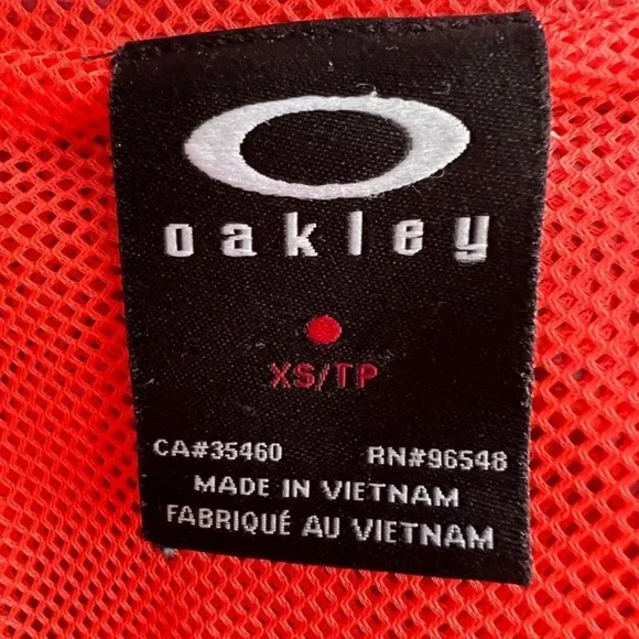 Oakley Lightweight Jacket - Picture 5 of 6